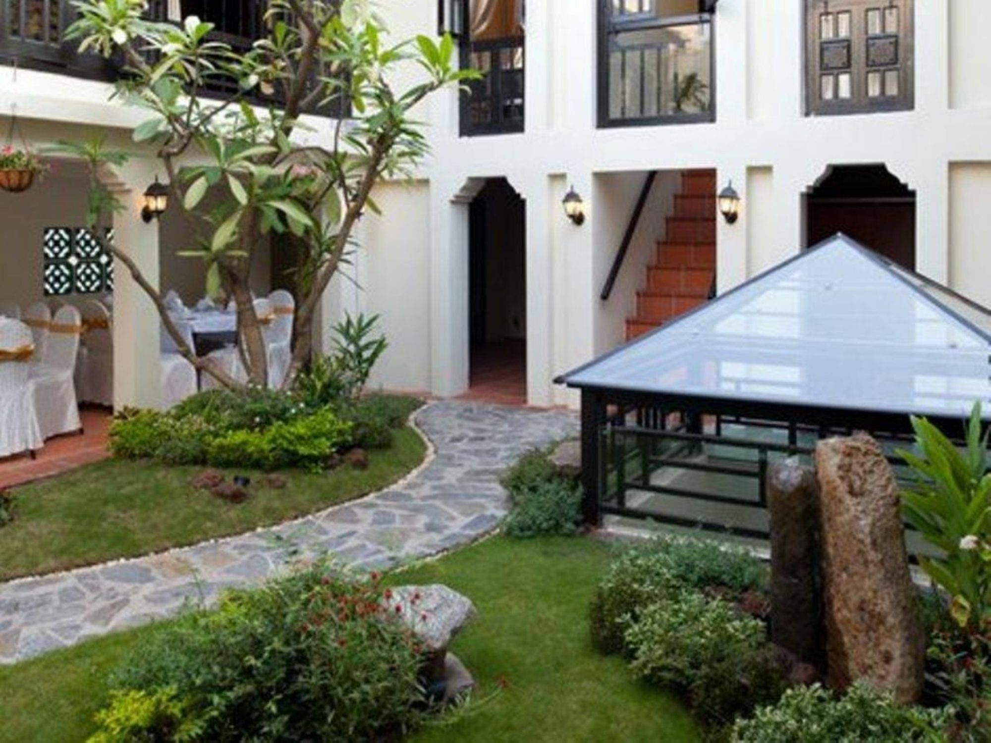 Faifoo Boutique Hotel Хошимин Екстериор снимка